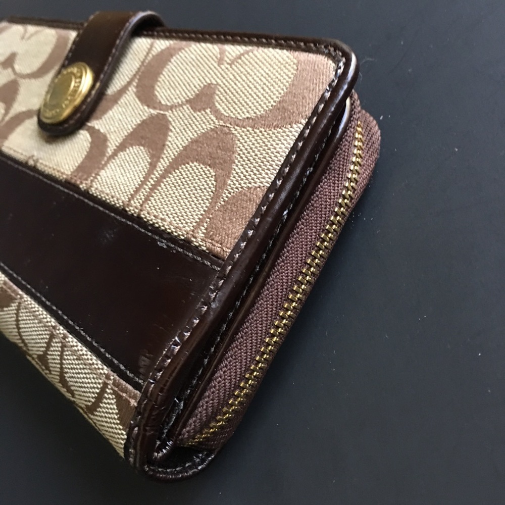 Coach Wallet Monogram Fabric Leather Jacquard Brown Zip Button Women's 12 Slots - Picture 3 of 12